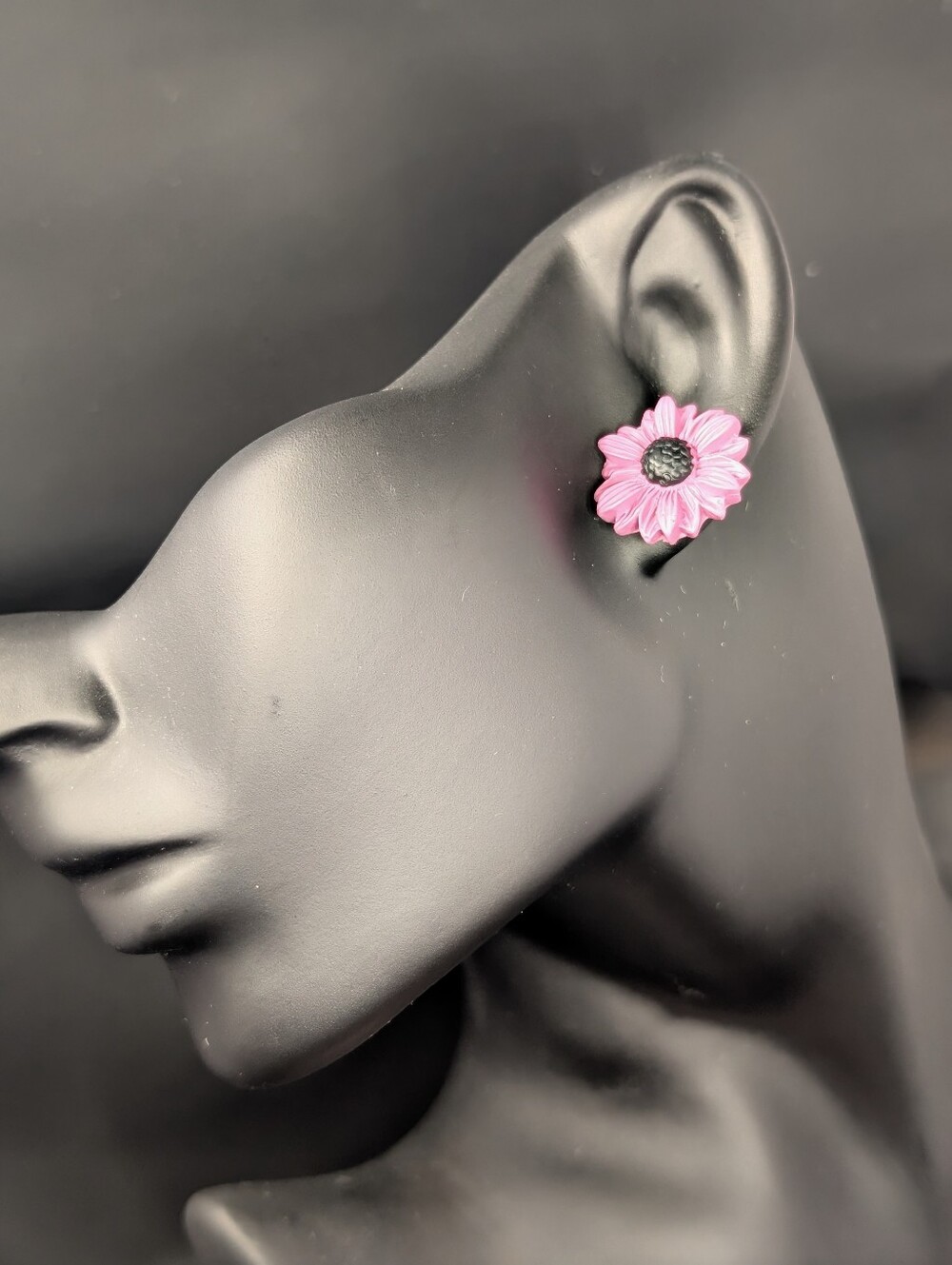Purple Daisy Flower Stud